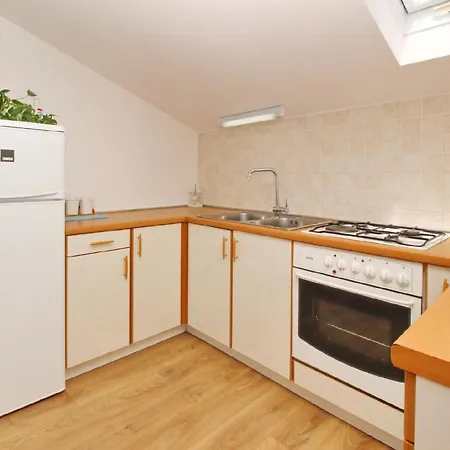 In Mit Eigenem Balkon - B59512 Apartman Baška